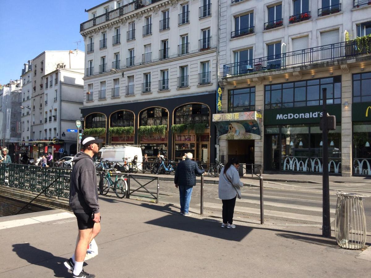 Studio Pigalle De 25 M2 - 2 Lits Simples Type Gigogne Pour 2 Personnes - Coeur Touristique De Paris - 2 Minutes De La Station Metro Pigalle ,Petit Train Vers La Butte Montmartre-Cabarets Moulin Rouge,Chez Michou-Restaurants Bouillon Pigalle,Berliner Exterior foto