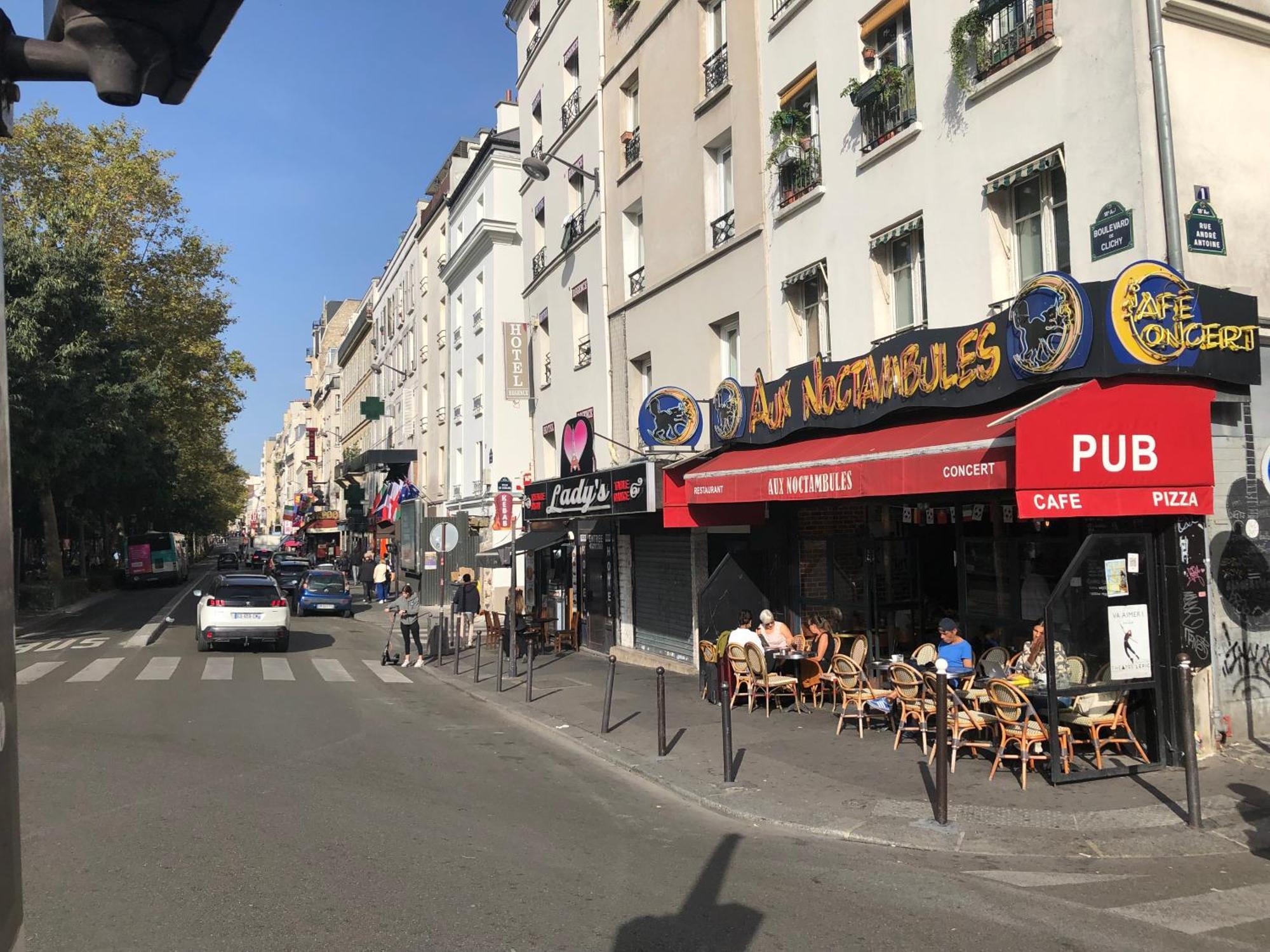 Studio Pigalle De 25 M2 - 2 Lits Simples Type Gigogne Pour 2 Personnes - Coeur Touristique De Paris - 2 Minutes De La Station Metro Pigalle ,Petit Train Vers La Butte Montmartre-Cabarets Moulin Rouge,Chez Michou-Restaurants Bouillon Pigalle,Berliner Exterior foto