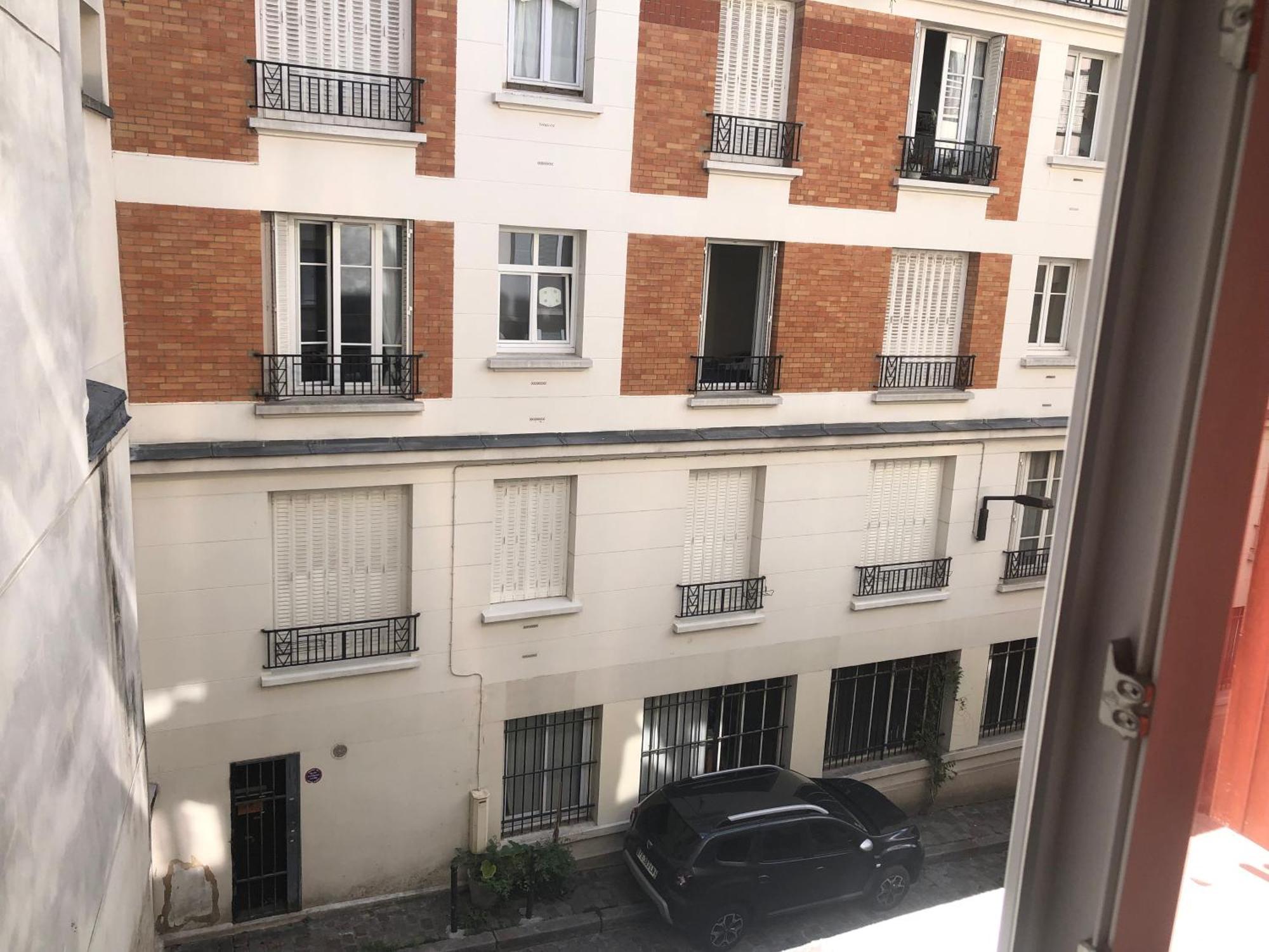 Studio Pigalle De 25 M2 - 2 Lits Simples Type Gigogne Pour 2 Personnes - Coeur Touristique De Paris - 2 Minutes De La Station Metro Pigalle ,Petit Train Vers La Butte Montmartre-Cabarets Moulin Rouge,Chez Michou-Restaurants Bouillon Pigalle,Berliner Exterior foto