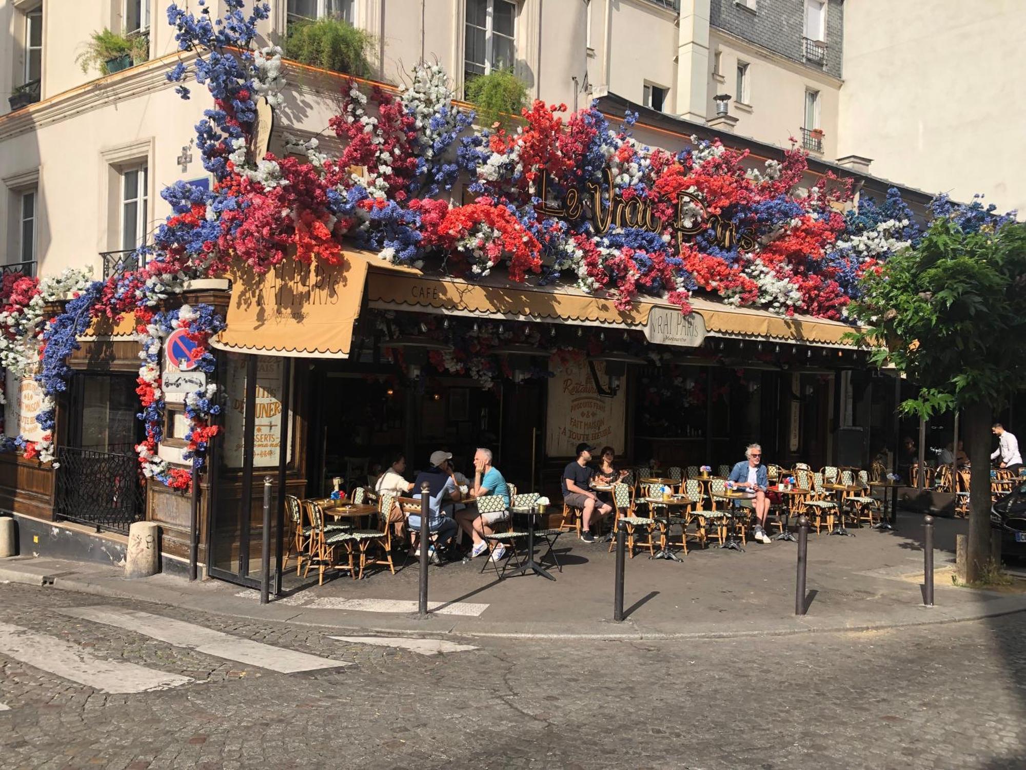 Studio Pigalle De 25 M2 - 2 Lits Simples Type Gigogne Pour 2 Personnes - Coeur Touristique De Paris - 2 Minutes De La Station Metro Pigalle ,Petit Train Vers La Butte Montmartre-Cabarets Moulin Rouge,Chez Michou-Restaurants Bouillon Pigalle,Berliner Exterior foto
